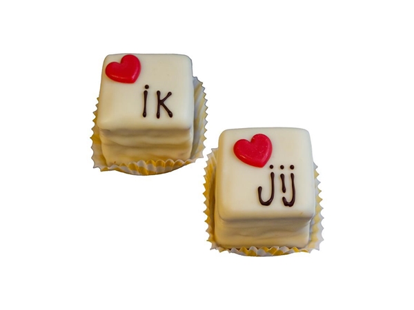 Valentijn Petit Fours